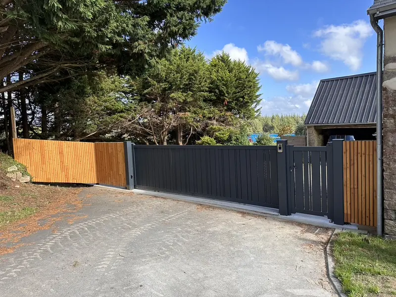 portail_coulissant_et_portillon_celina